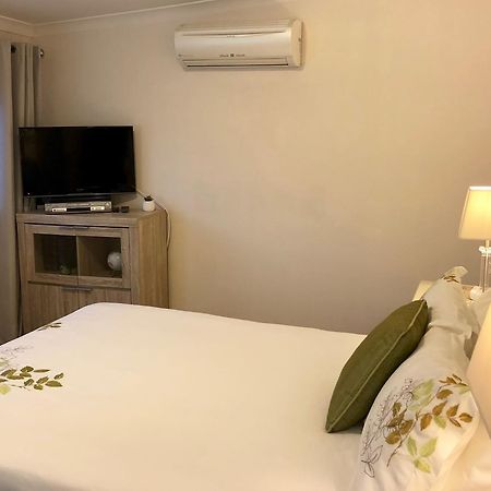 올버니 Dunmoylen House B&B 외부 사진