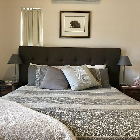 올버니 Dunmoylen House B&B 외부 사진